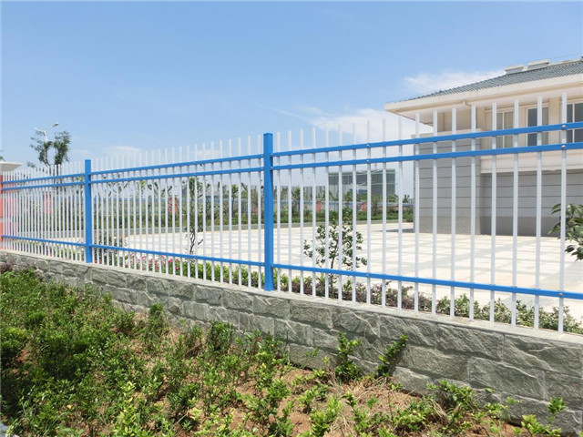 锌钢围墙护栏图片2