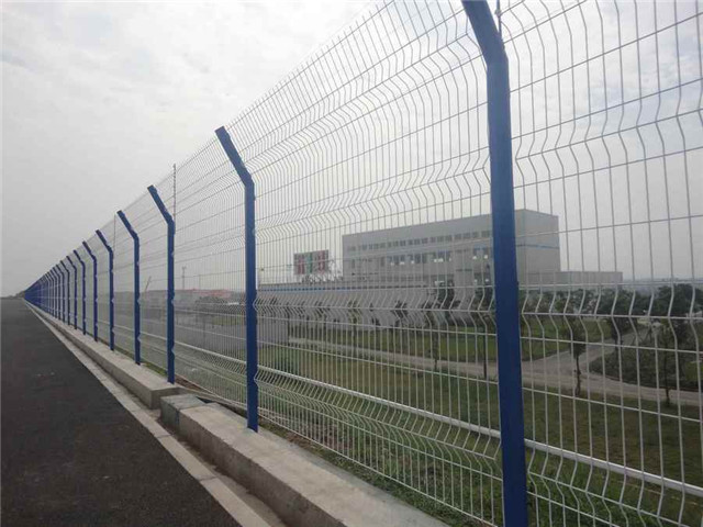 公路护栏网图片2